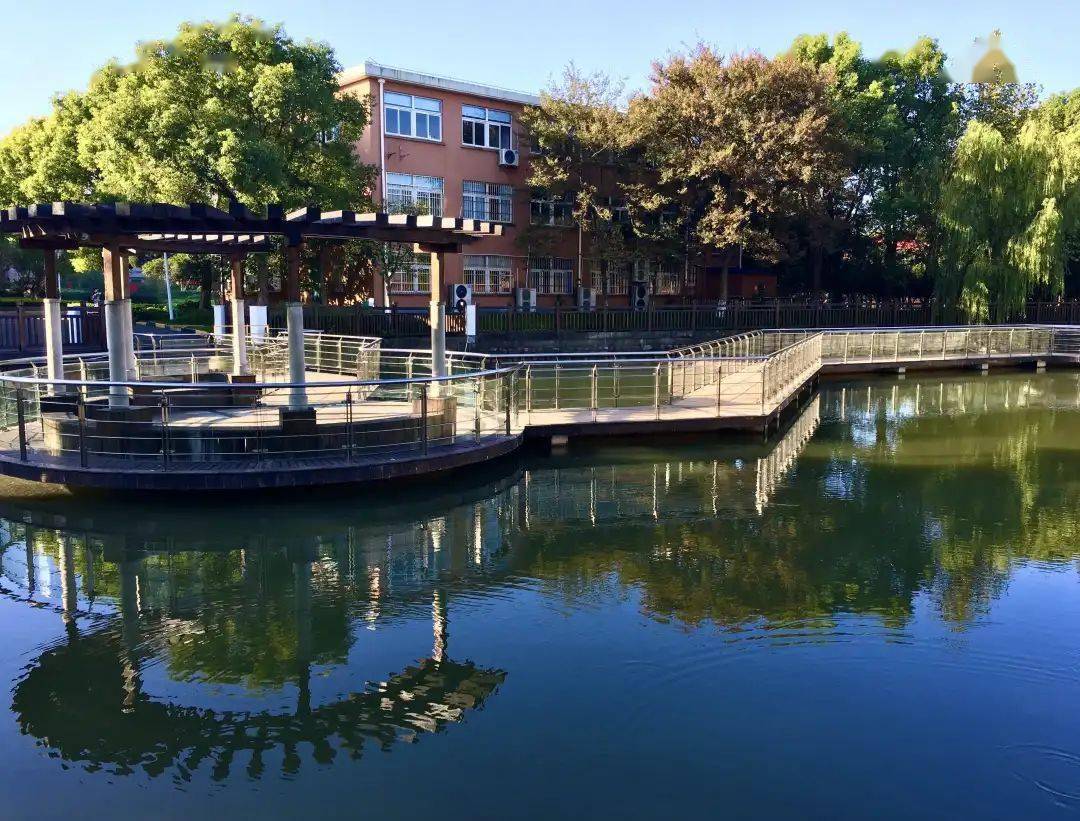 【周浦校训】周浦育才学校:求知求真,诚信和谐