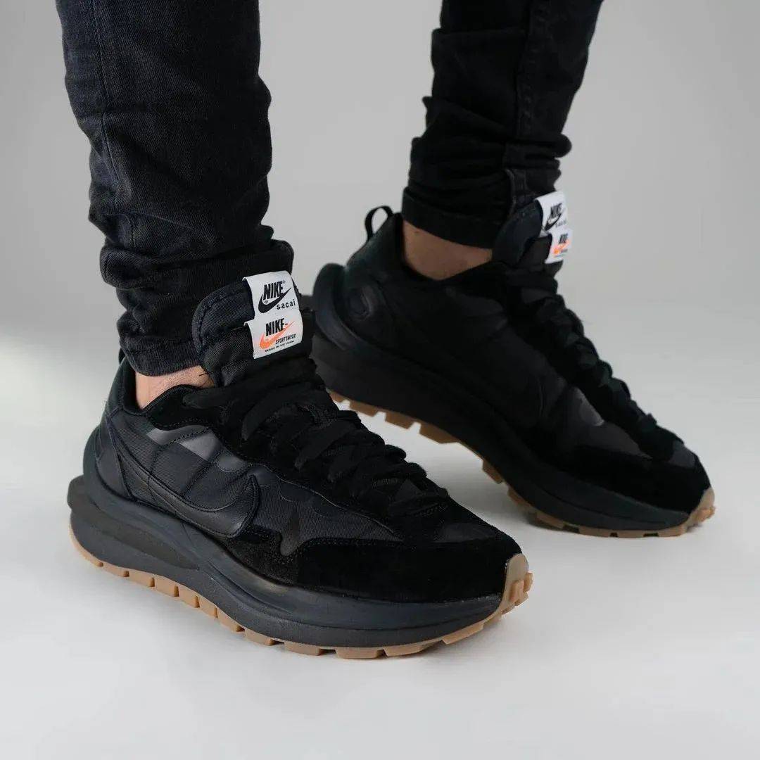 sacai x 耐克联名"黑武士"提前上脚泄露,确认同步发售!_nike