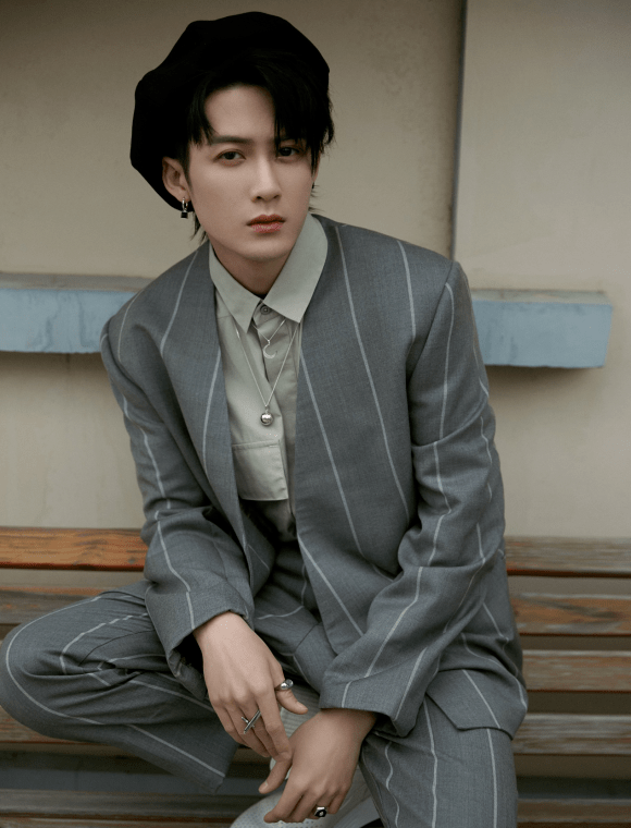 这才是优质偶像檀健次演技唱跳俱佳穿搭也一流