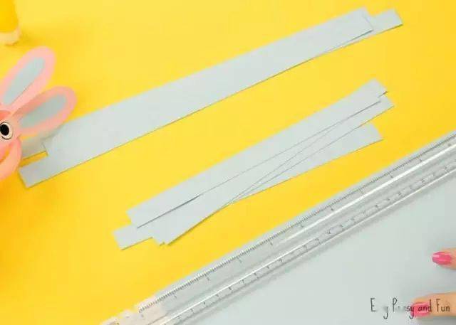 一张纸剪一个角猜成语_看图猜成语(3)