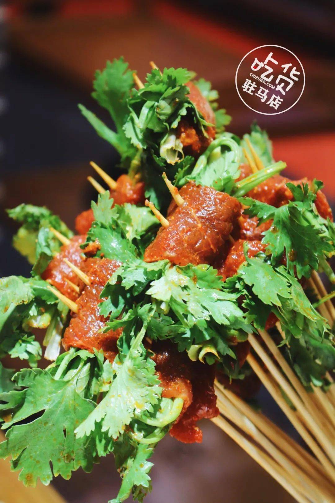 但是于香菜党而言,牛肉裹着香菜的滋味足以沉溺.