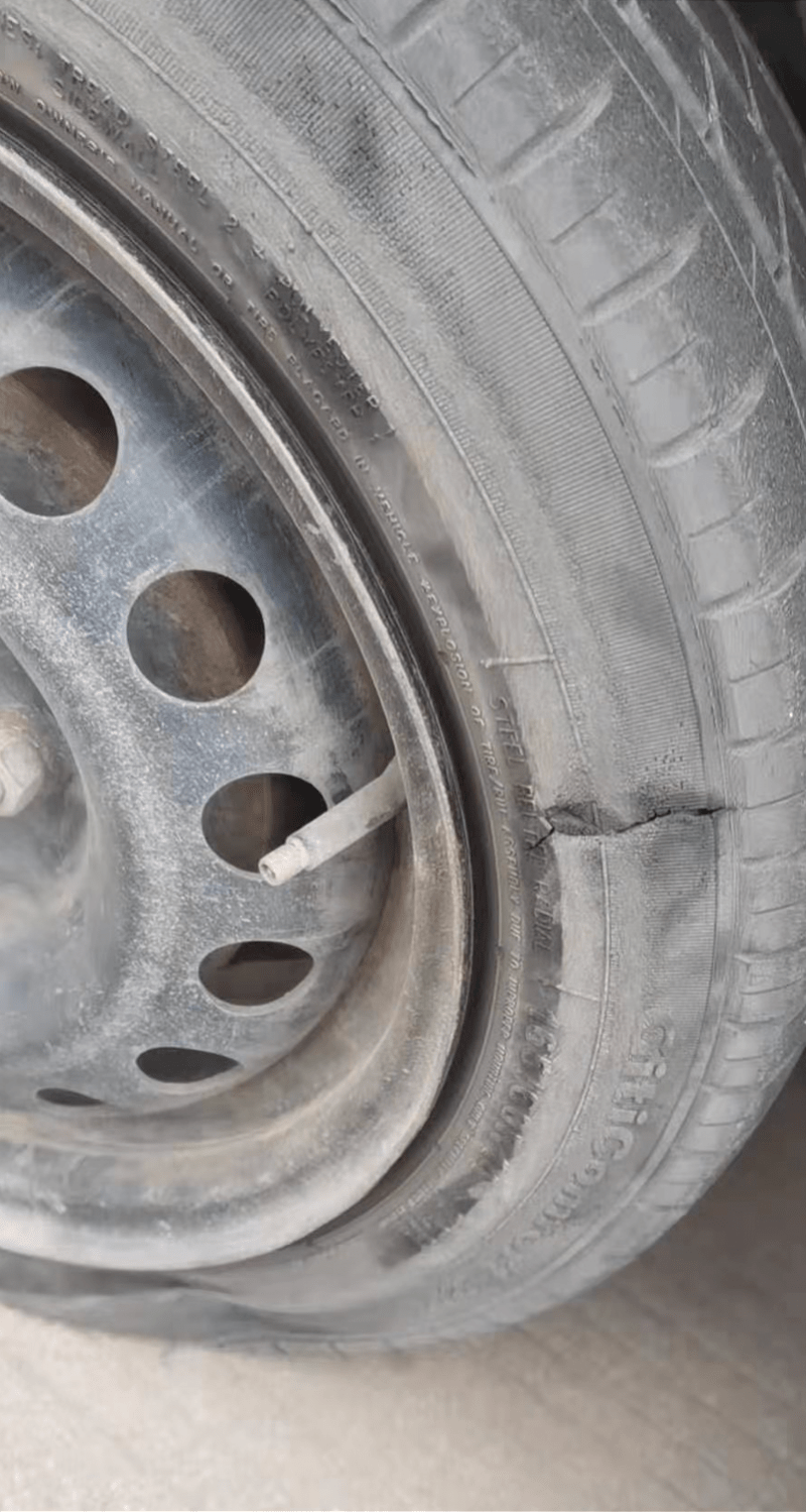 用户还车3天后被指损坏轮胎直接扣款摩范出行称据协议执行