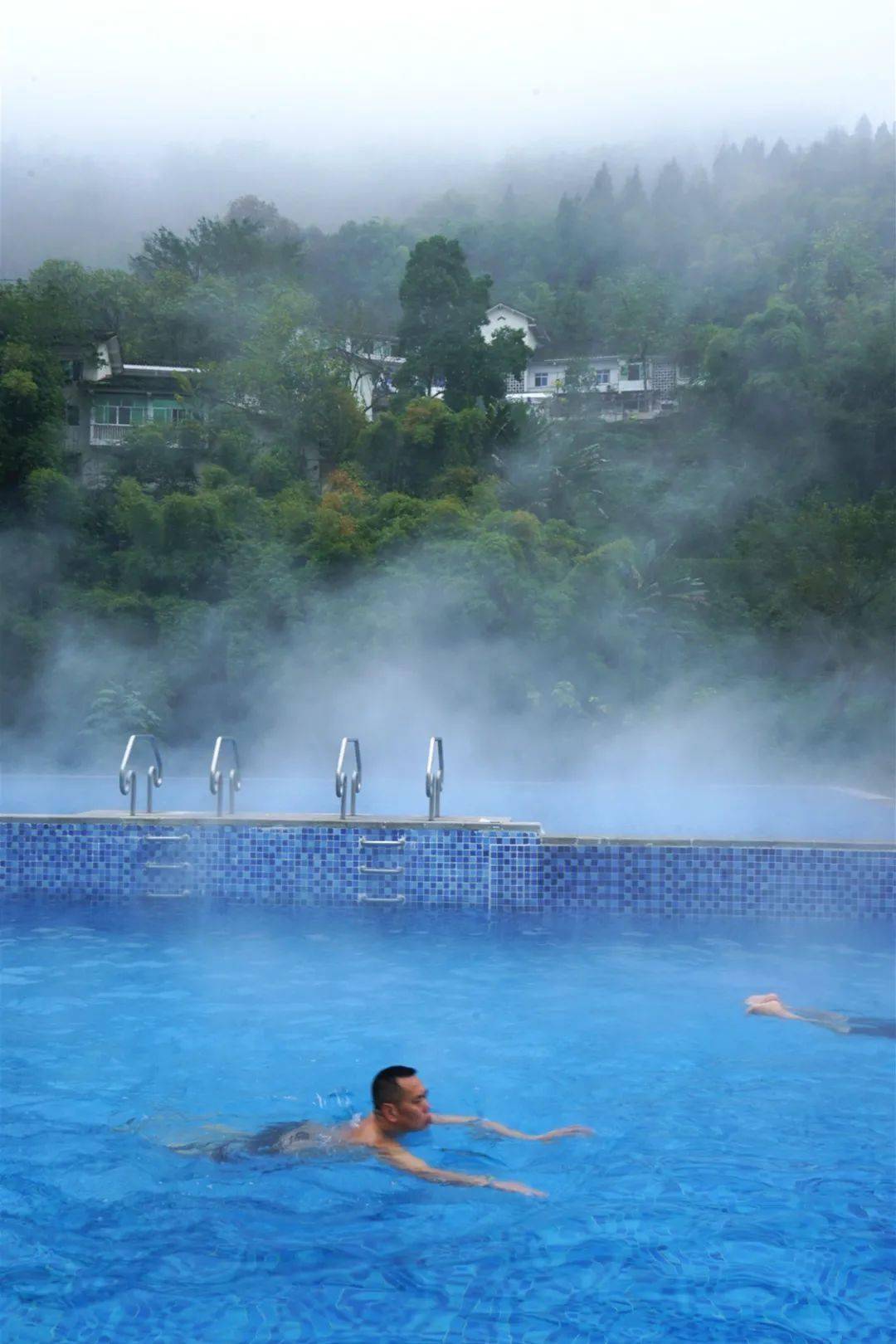 统景温泉游玩全攻略泡泉看景吃美食去就对了