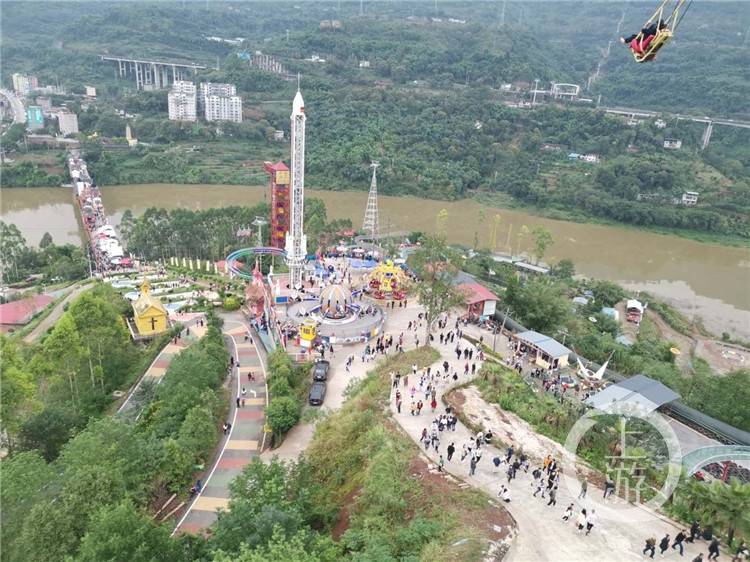 初一到十五，“留渝过年”外地人逛这个景区享半价！