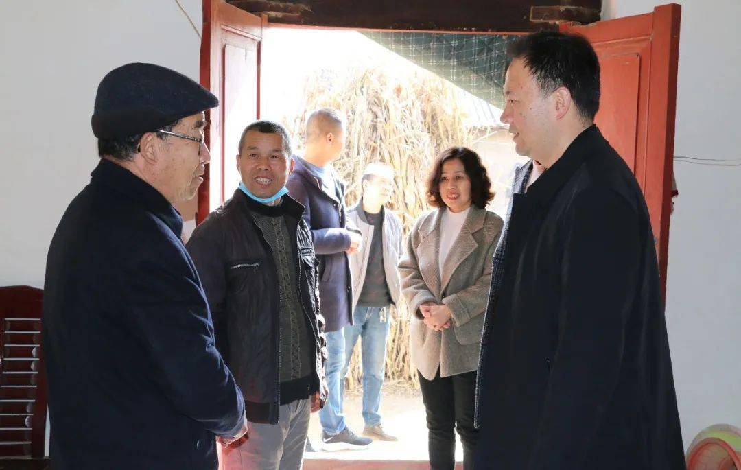 【徽县伏镇快讯】付小龙到伏家镇开展少数民族困难群众春节慰问活动