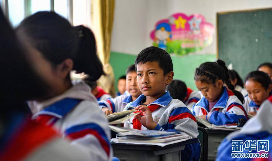 数说宝 藏 这五年 西藏教育实现 五个100 实验