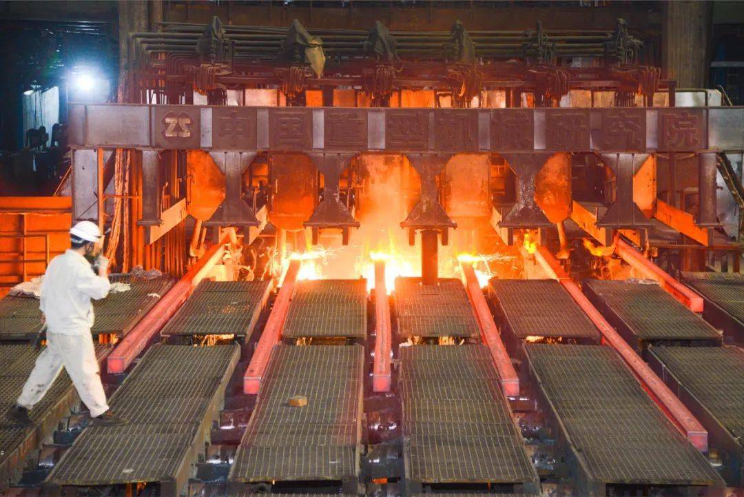 炼钢厂外观图片