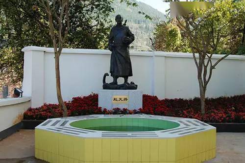 通海名人荟萃上90的本地人不知道