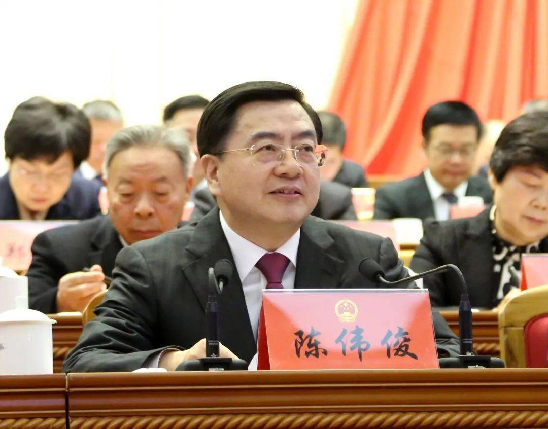 市十三届人大六次会议胜利闭幕陈伟俊作重要讲话