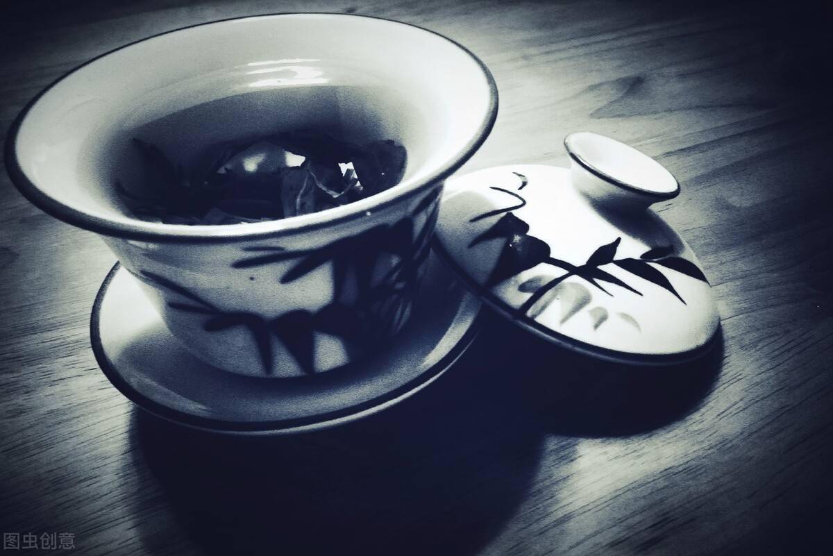 职场故事人走茶凉