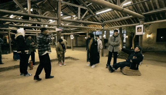 保利云剧院爱奇艺开年热综戏剧新生活