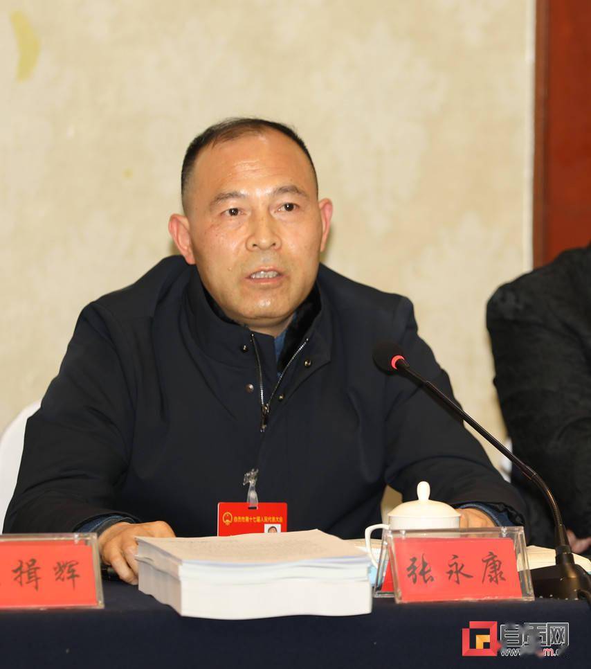 2021年自贡两会镜头写真三