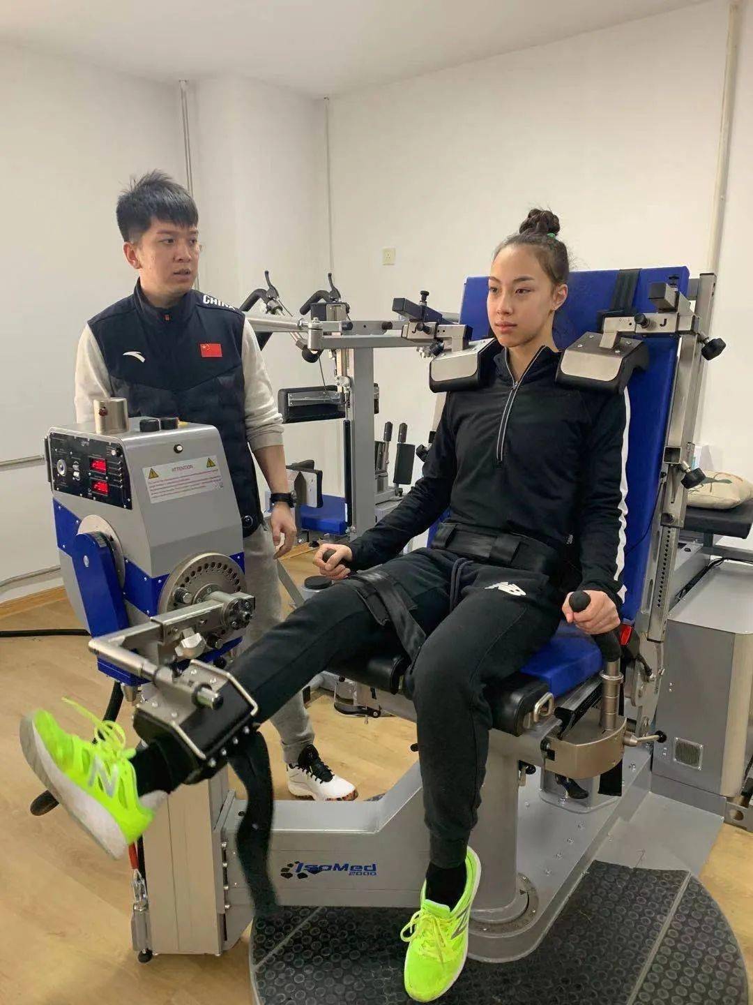 等速肌力测试读书分享会来源:省体育局竞体处返回搜狐,查看更多