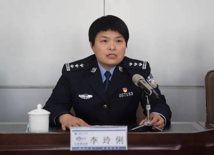 叶某和王某作为该珠宝店经营者,以投资玉石为由向90余名永康市民非法