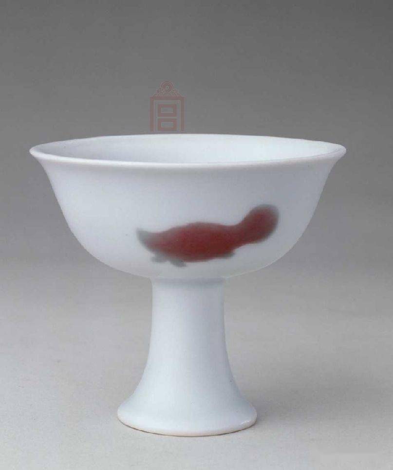 中国　大明宣徳年製銘　青華釉裏紅高足杯 y705 中国 大明宣徳年製銘 青華釉裏紅高足杯 y705（明宣德青花釉里红