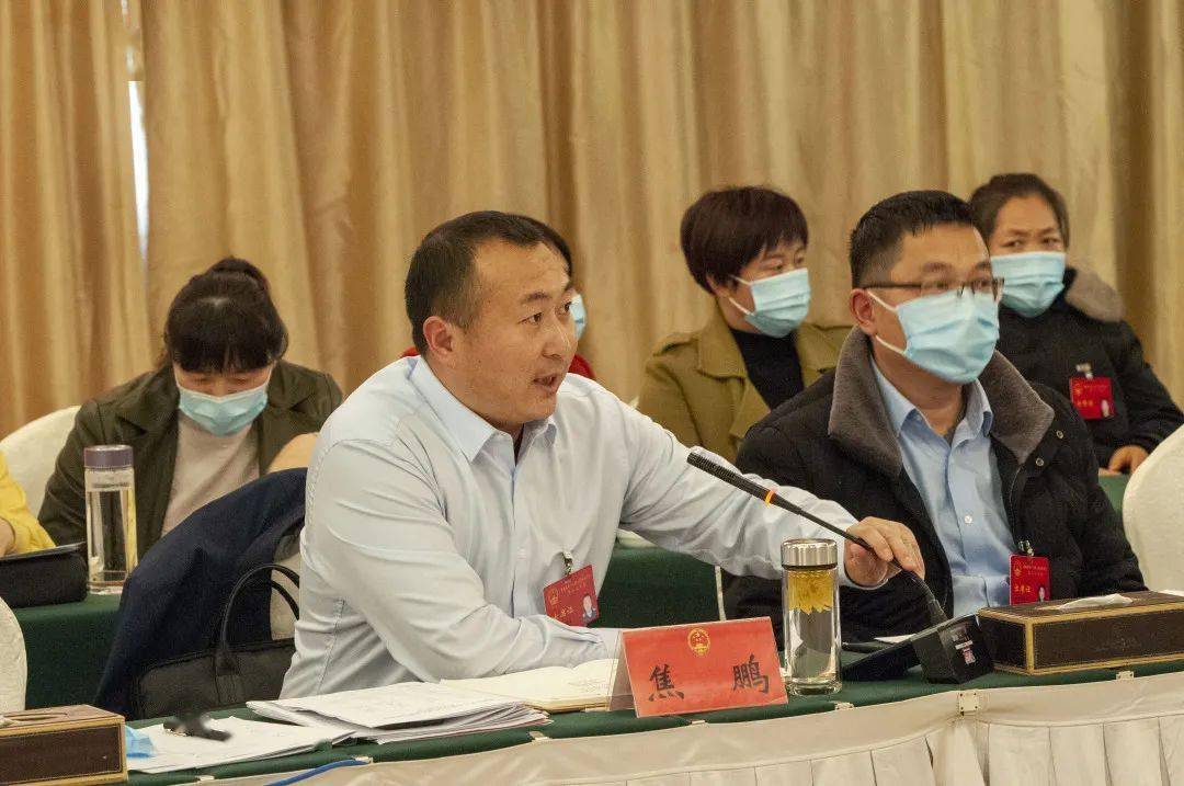 【现场直击】人代会进行时_贺红斌