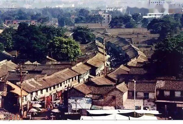 晋城老照片:观巷市场,人民电影院,百货市场,三中,黄华街_建设路