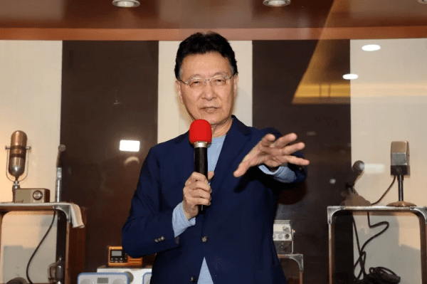 台媒：赵少康宣布参选台湾地区领导人，希望推动两岸和平