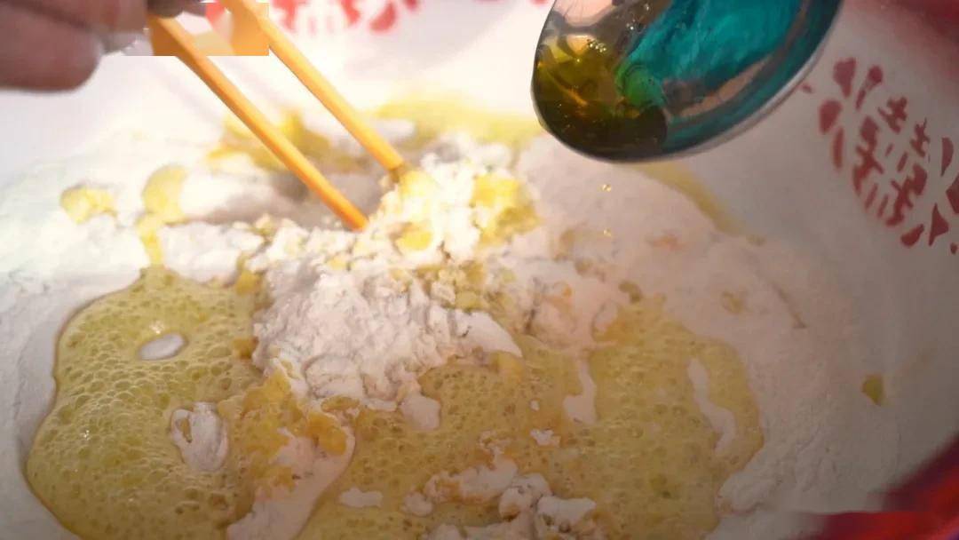 猜成语9个和尚一碗面_和尚头上6个点和9个(3)