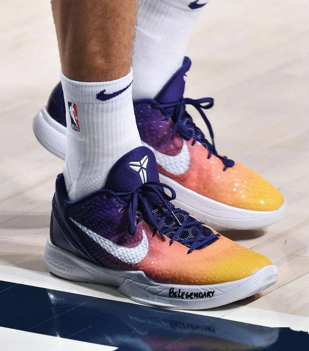 一大波全新科比6pe德罗赞脚上这双比塔克的还骚