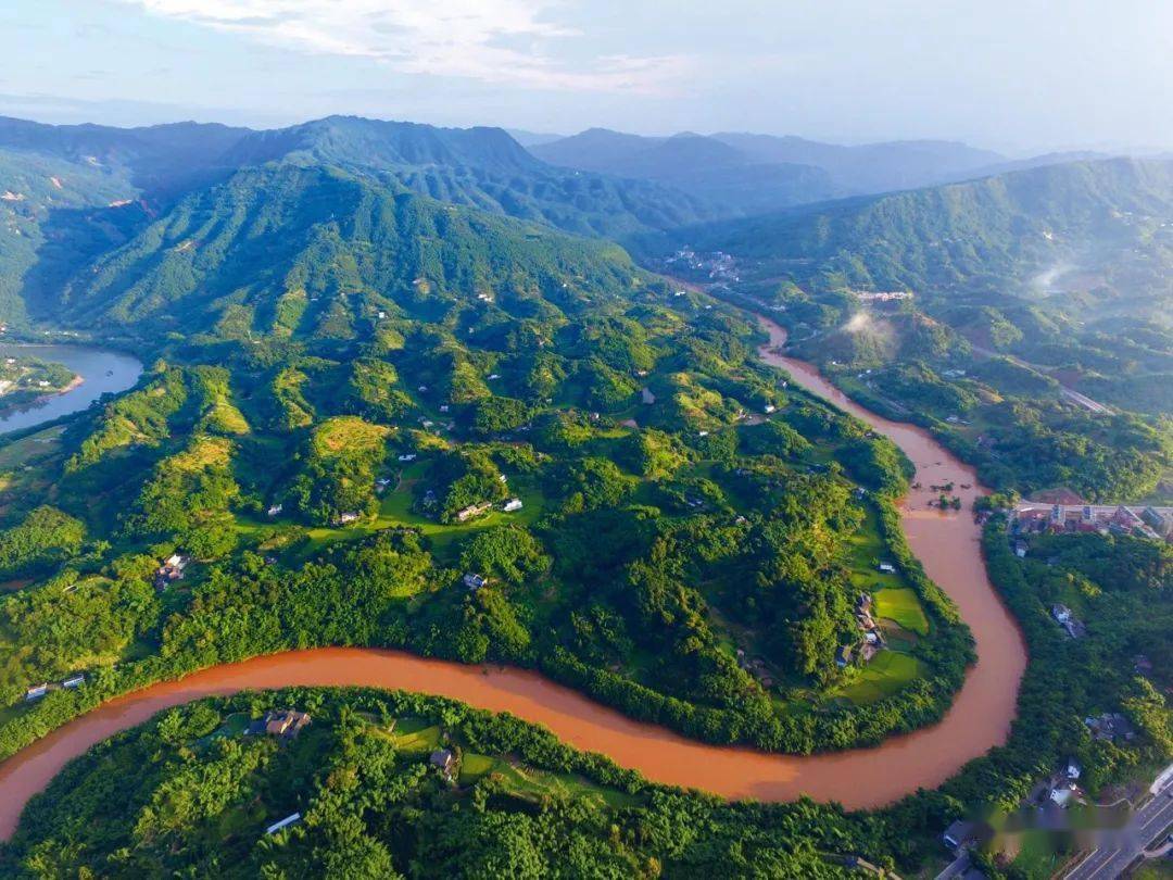 【适量饮酒 快乐生活】中国白酒的地理密码——"金木水火土"_影响