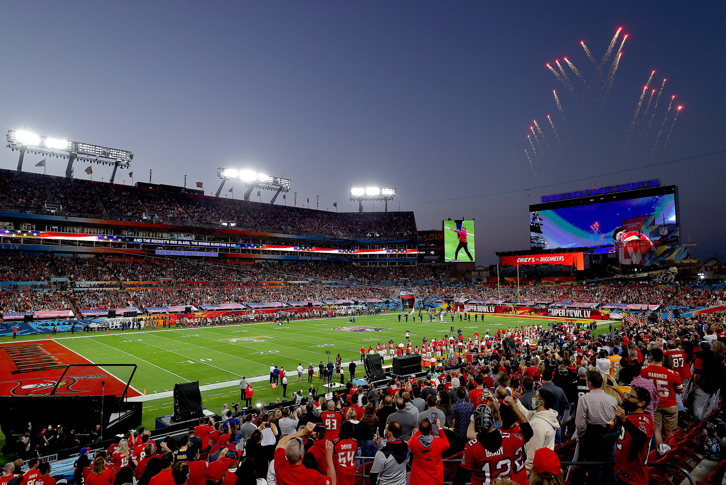 nfl的乔丹汤姆布雷迪拿下个人第7座超级碗冠军