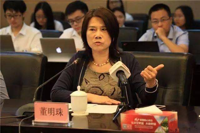 董明珠:熊,熊窝!要管理好一个团队,宁可离开,也要先淘汰十种负能量的管理者!