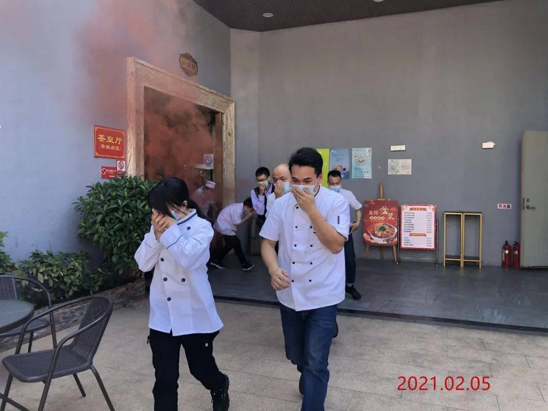九洲基人口_九洲基尸体