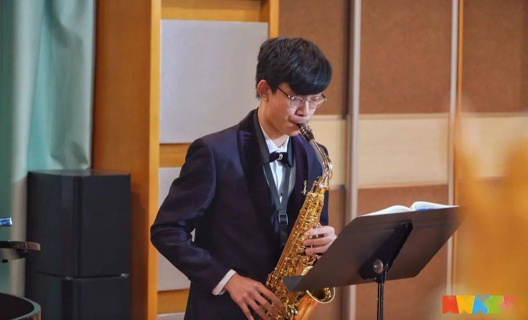 灿若星海ifpad星海班汇报演出圆满成功绽放艺术光芒谱写青春乐章