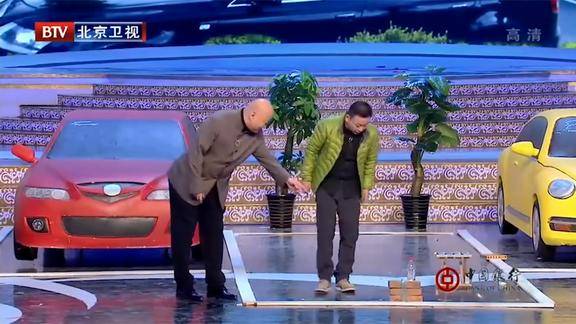 小品郭冬临邵峰爆笑抢车位抢不到车位媳妇就跑别人家了