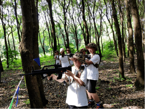 童盟军地球卫士少年独立营丛林cs攻防箭荒野炊事卡丁车种植树苗培植