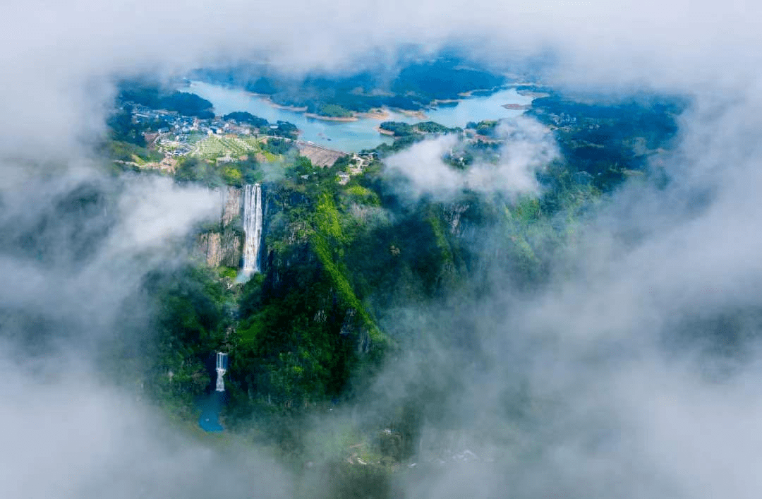 什么什么山青成语_山青水秀图片(4)