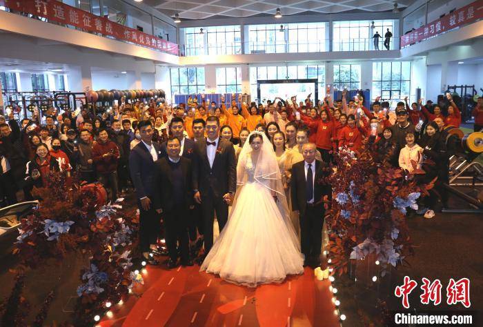 舞台上的婚礼：亚运会冠军留在浙江为奥运会做准备