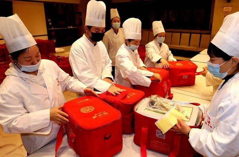 一人食年夜饭有人凑合过有人向往仪式感