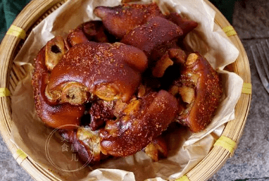 猪脚怎么煮才不会油呢 87c90a3aa22542c19d1494db4d98b7cd.png