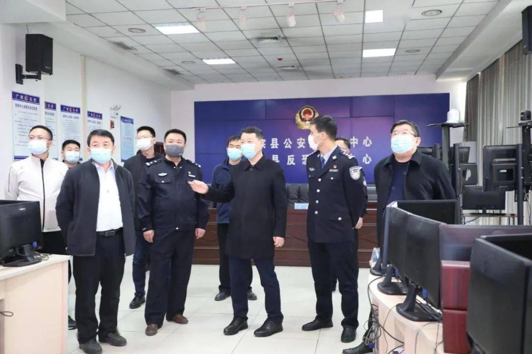 67大年初一 县委书记李行军慰问一线人员_广宗县