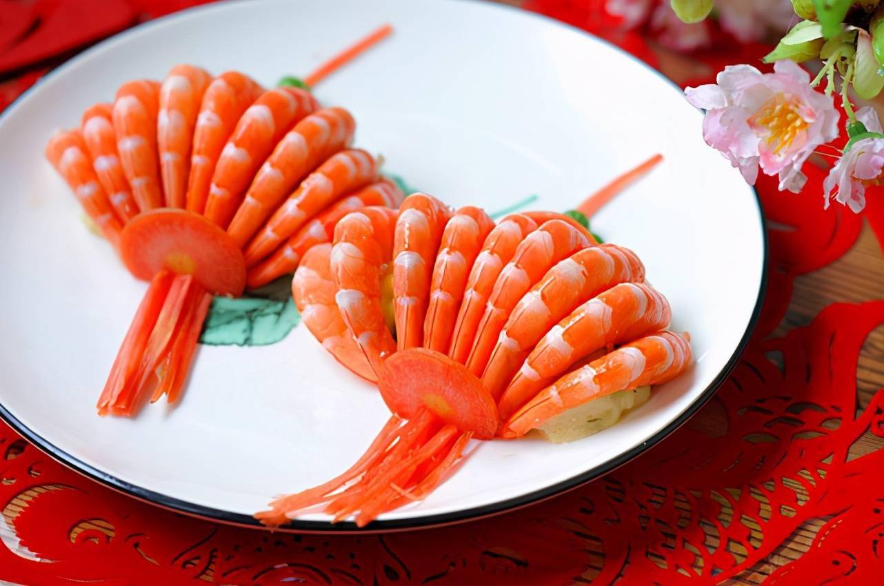 偷学酒店大厨的年菜,"红红火火灯笼虾"果然牛!味道真是鲜