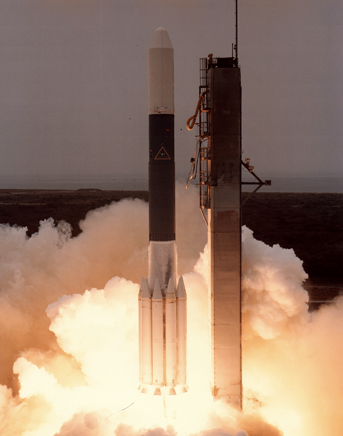 德尔塔3000运载火箭从此以后,航天飞机只用来执行非要载人不可的任务