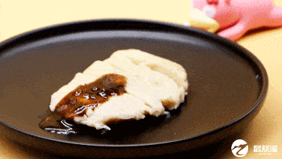 b9793097c03a4d198d3e1859c58d9fdd.gif
