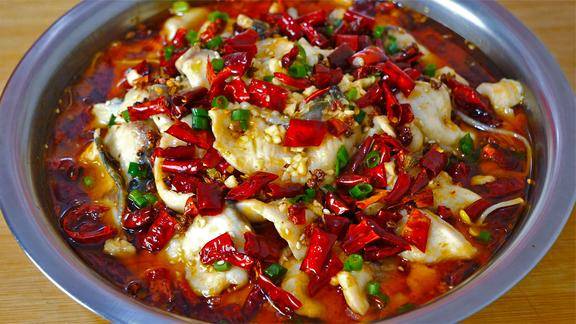 这才是水煮鱼正确做法大厨详细讲解鲜嫩无腥味一大盆不够吃