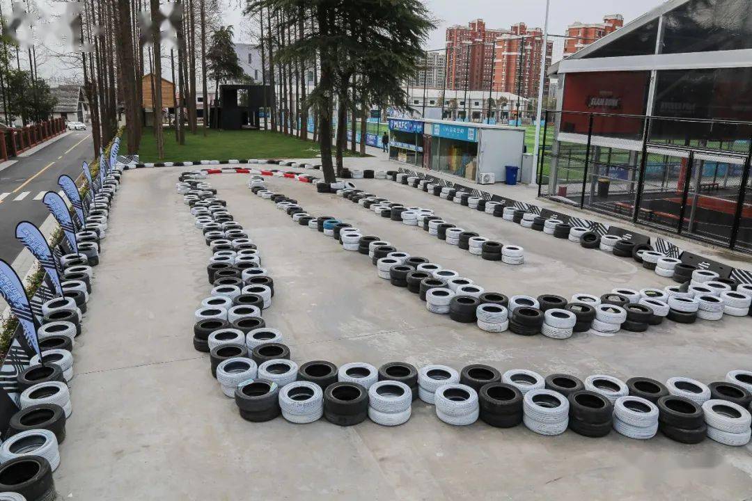 新开的玩卡丁车云间粮仓就有爱申活暖心春