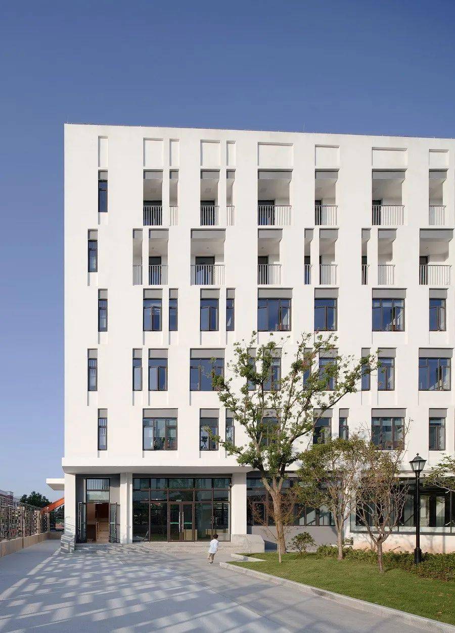 浙江乐清市育英寄宿学校小学部二期工程 | 中国美院风景建筑设计研究