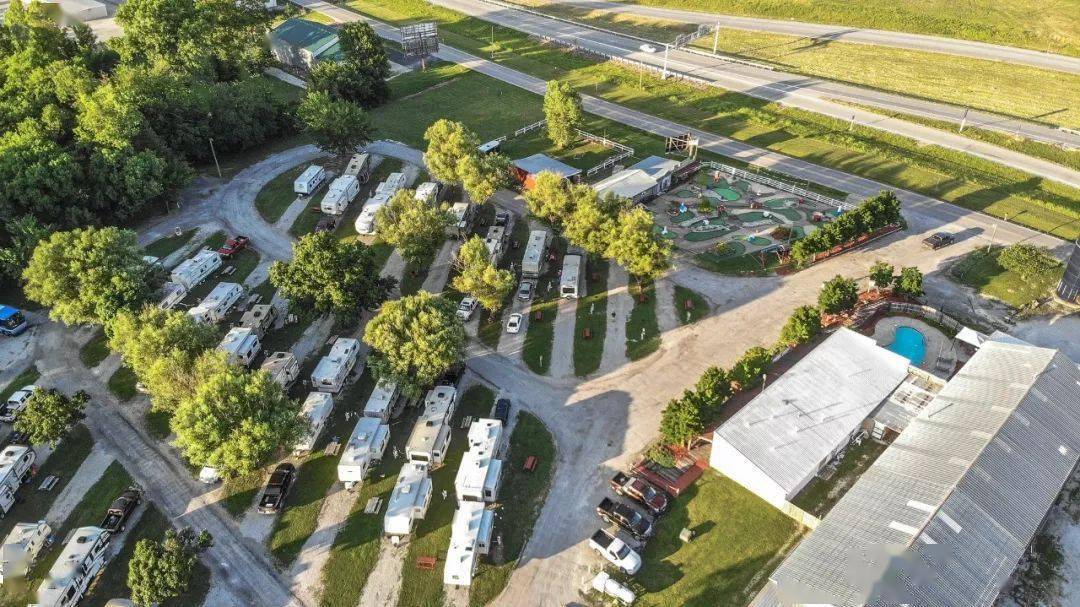 喜欢房车自驾游的你看看8种营地哪种适合你