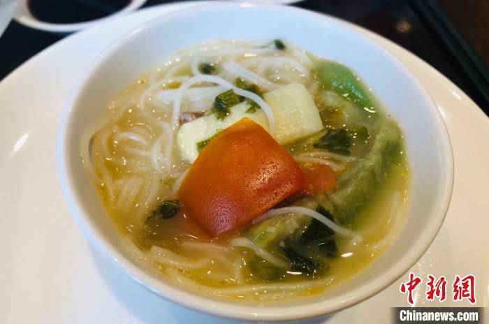 三代 宁波帮 家风传承赤子心演绎绿叶对根的情谊 叶竣