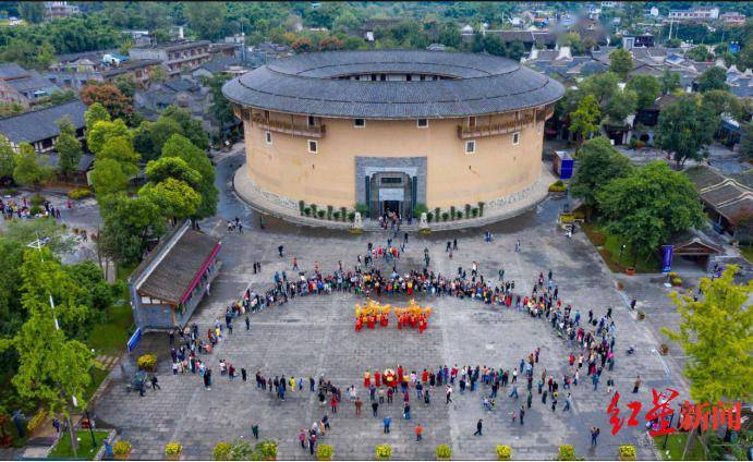 7天旅游总收入超127亿，近19万人打卡夜游锦江！成都为啥“热”了整个春节？