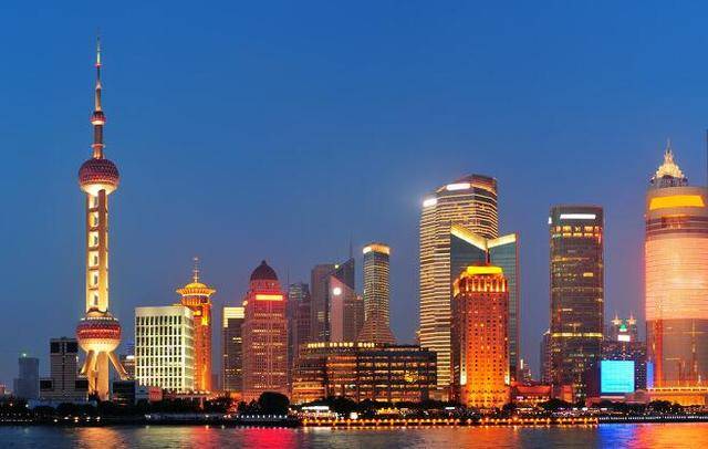 gdp使中国K形发展_中国gdp发展图片
