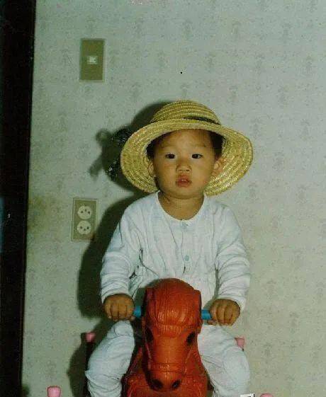 姜大声小时候珍贵照片67676767