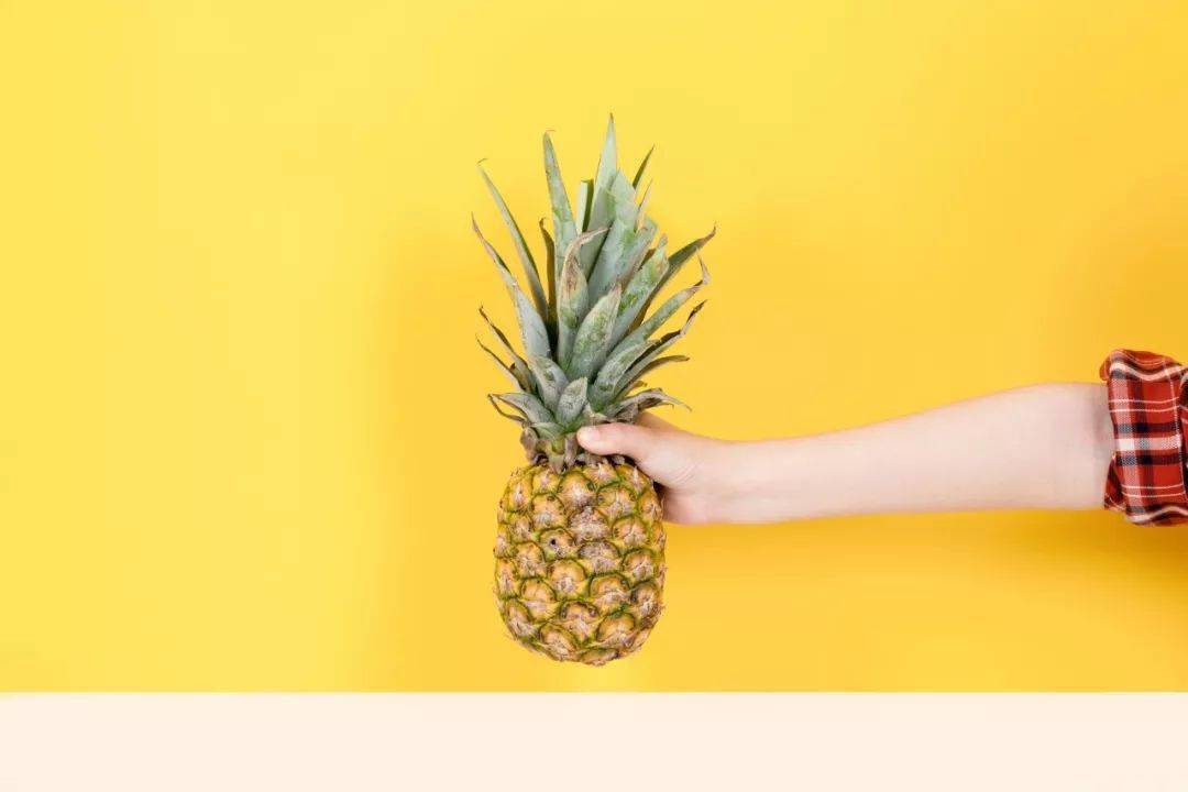 菠萝怎么削皮最快 3903eea7ddfb42b686541652d2bf59aa.jpeg