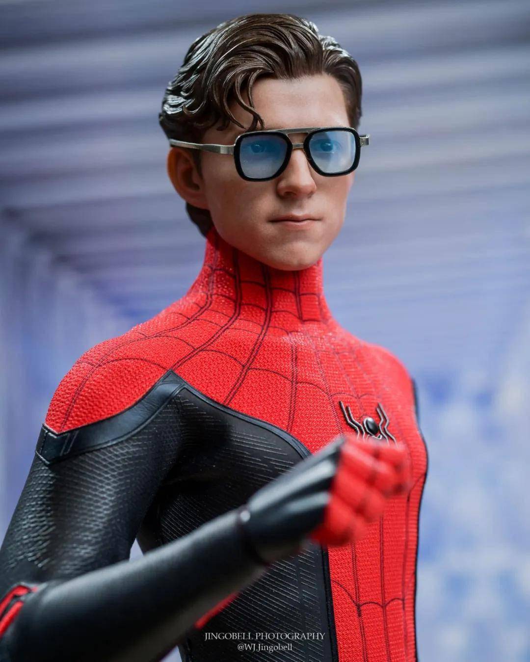 hottoys蜘蛛侠升级战衣出货啦目前最好的荷兰弟头雕