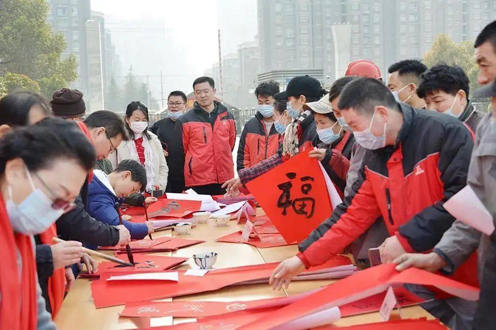 淮海控股集团的春节食堂并没有停止为当地春节员工提供补贴